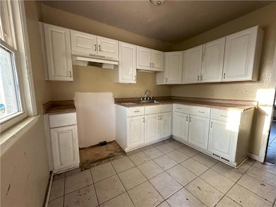 3827 3rd St, Des Moines, IA 50313 - photo 3