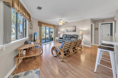 285 Payne St 13A Destin FL-large-004-008