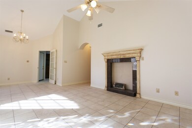 504 Goldfinch St, Laredo, TX 78045 - photo 5