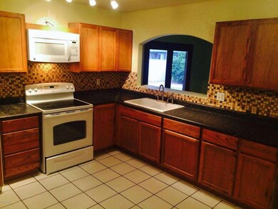 Kitchen With Backsplash
