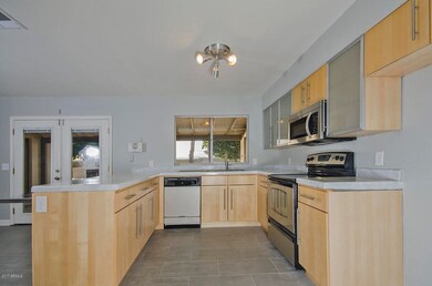 Kitchen 3