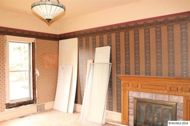 832 Washington St SW, Albany, OR 97321 - photo 4