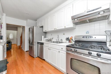 195-31 39th Ave, Flushing, NY 11358 - photo 7