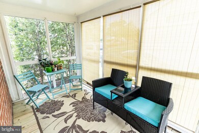 12709 Parkland Dr, Rockville, MD 20853 - photo 6