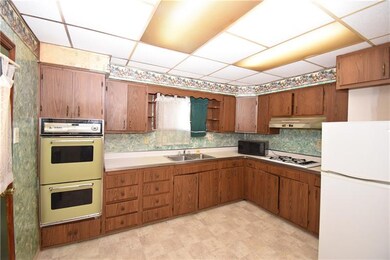 kitchen 13x10 with lots of storage