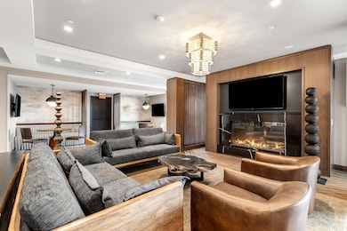 Club Room