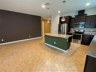 Kitchen/Dining Area