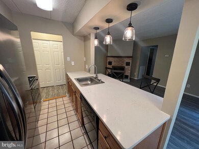 313 Washington Place unit 13, Chesterbrook, PA 19087 - photo 6