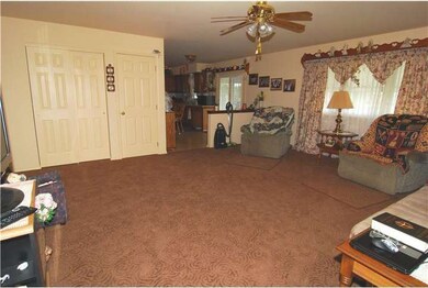 3713 N Alabama Ave, Reading, PA 19605 - photo 3