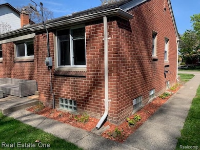 3921 Custer Ave, Royal Oak, MI 48073 - photo 3