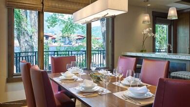DBA_Mountainside_Residences_dining_56369