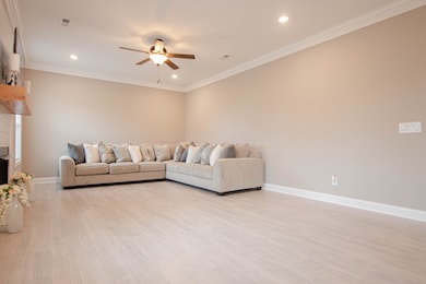 1208 Stillwood Dr, Clarksville, TN 37042 - photo 6