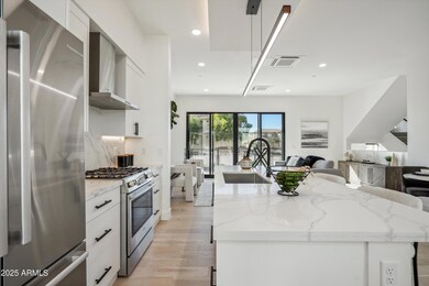 05-Kitchen