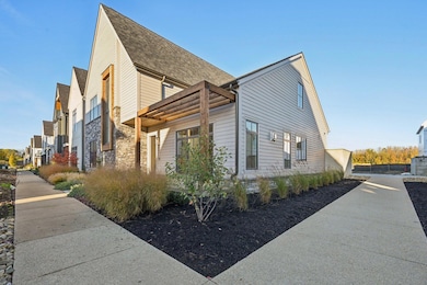 2835 Katmai Dr, Columbus, OH 43228 - photo 2