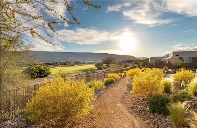 39 Crested Cloud Way, Las Vegas, NV 89135 - photo 3