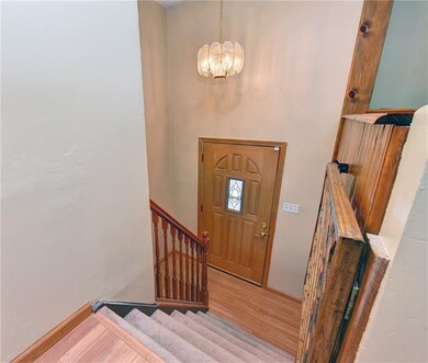 735 N Gross St, Conway, PA 15027 - photo 2