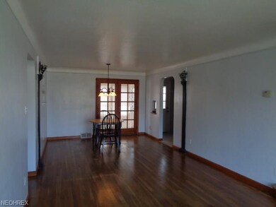 Living/dining Area