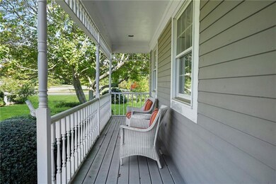 8 Tobin Ln, Bristol, RI 02809 - photo 4