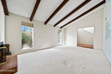 07-Living Area