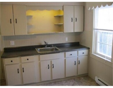 1 Peck St unit 2, Kingston, MA 02364 - photo 2