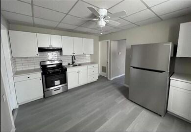 254 E Fairview St, Allentown, PA 18109 - photo 2