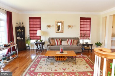 18256 Oakridge Hamlet Place, Purcellville, VA 20132 - photo 3