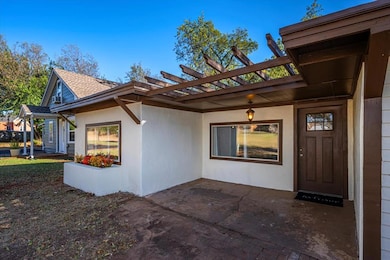 1805 E University Ave, Guthrie, OK 73044 - photo 6