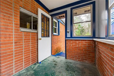 7087 Mackenzie Rd, Olmsted, OH 44138 - photo 6