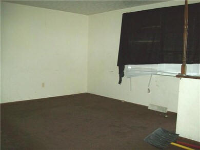 4889 Songbird Dr unit 4889-891, Columbus, OH 43229 - photo 3