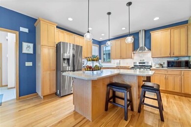 5266 Blackberry Dr, Fitchburg, WI 53711 - photo 5