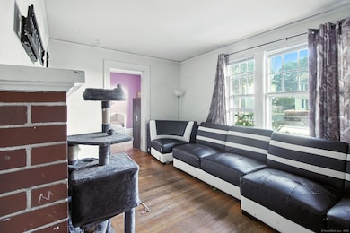 42 Godfrey St, Groton, CT 06340 - photo 4