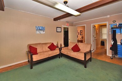 690 Dyer Ave, Cranston, RI 02920 - photo 4