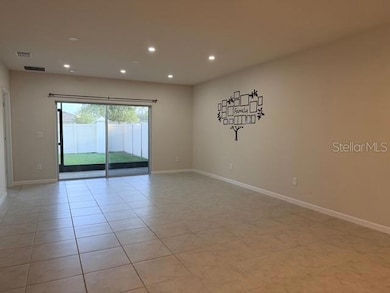 17737 Turning Leaf Cir, Land O Lakes, FL 34638 - photo 6