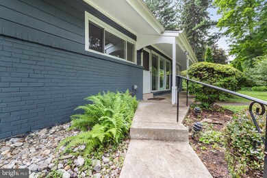 116 S Swarthmore Ave, Swarthmore, PA 19081 - photo 2