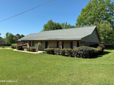 111 Chessie Ln, Carthage, MS 39051 - photo 2