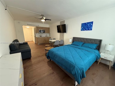 1600 Taft St unit Studio, Hollywood, FL 33020 - photo 3