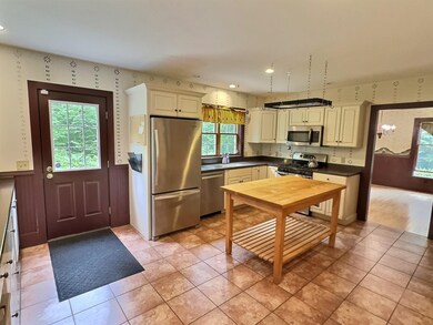 987 Dunbar Hill Rd, Grantham, NH 03753 - photo 4