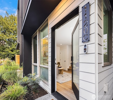 1120 16th Ave unit C, Seattle, WA 98122 - photo 3