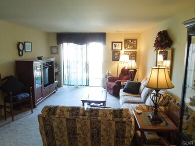 895 Cold Spring Rd, Allentown, PA 18103 - photo 5