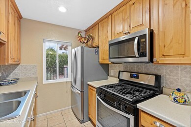 Kitchen 2 (1)