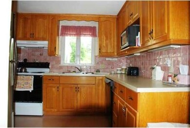 22 Mountain Rd, Burlington, MA 01803 - photo 7