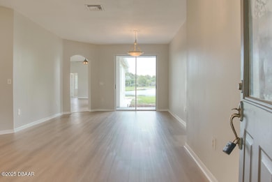 29619 Allegro Dr unit 2, Wesley Chapel, FL 33543 - photo 2