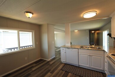2010 SW 3rd St unit 26, Corvallis, OR 97333 - photo 7