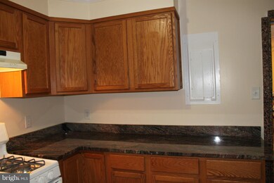 103 Courtney Dr, Manassas Park, VA 20111 - photo 4