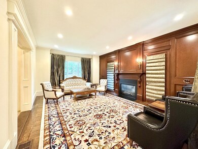 458 Heath St, Chestnut Hill, MA 02467 - photo 7