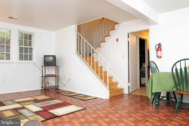 514 Tanglewood Dr, Sykesville, MD 21784 - photo 5