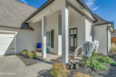 104 Bridgewater Loop-2