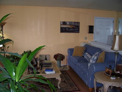 5662 Chilkoot Ct unit F102, Anchorage, AK 99504 - photo 3