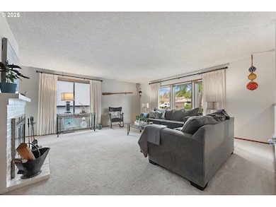 18100 SW Barcelona Way, Beaverton, OR 97007 - photo 5