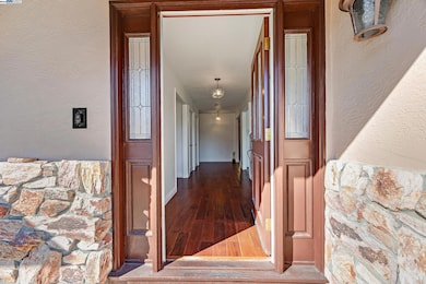 5731 San Juan Way, Pleasanton, CA 94566 - photo 5